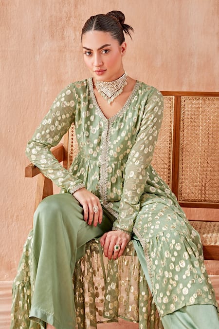 Mustard Moon By Neyha And Vrinda Green Georgette Lace, Embroidery V-neck Trimmed Anarkali Pant Set at Aza Fashions Mustard Moon By Neyha And Vrinda_Green Georgette Lace, Embroidery V-neck Trimmed Anarkali Pant Set_at_Aza_Fashions