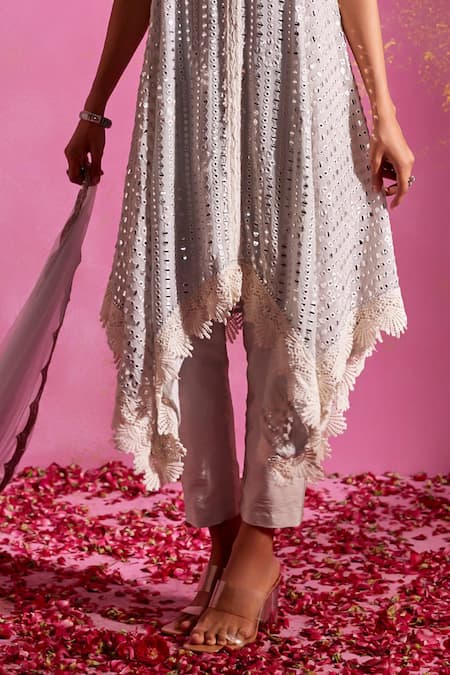 Buy_Mustard Moon By Neyha And Vrinda_Blue Georgette Embroidery, Sequins, Lace, Cut Work V-neck Kurta Pant Set _Online_at_Aza_Fashions