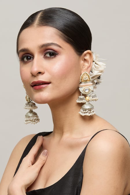 Chaotiq By Arti White Stone Carved Floral Jhumka Earrings 