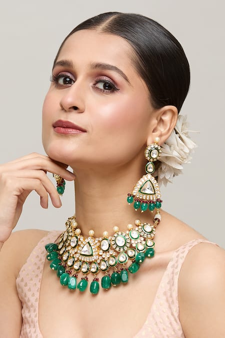 Chaotiq By Arti Polki Studded Cluster Necklace Set 