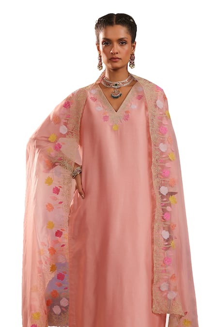Buy Charu Makkar Peach Silk, Chanderi, Organza Embroidery, Zari V-neck Kurta Pant Set Online at Aza Fashions Buy_Charu Makkar_Peach Silk, Chanderi, Organza Embroidery, Zari V-neck Kurta Pant Set _Online_at_Aza_Fashions