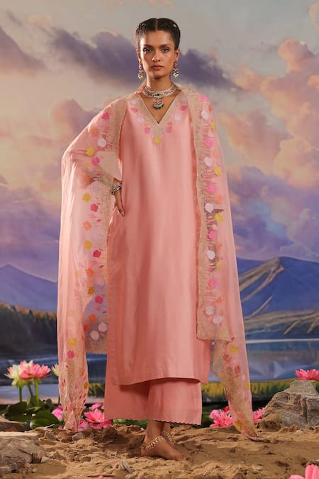 Charu Makkar Peach Kurta And Pant Silk Chanderi Embroidered Floral V Neck Set