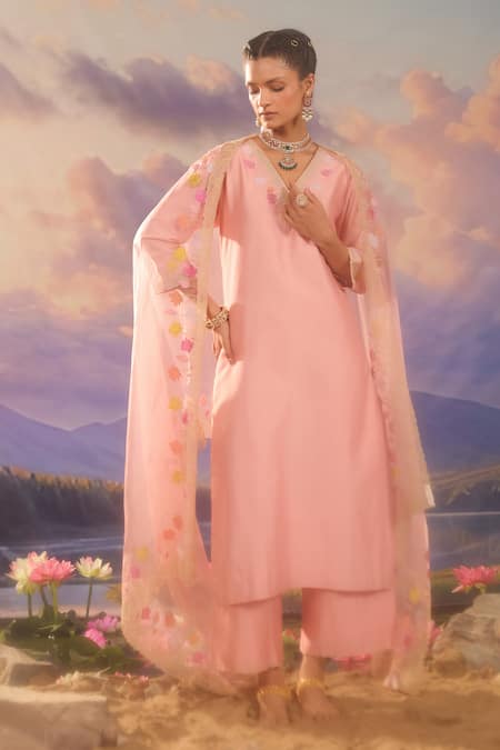 Shop_Charu Makkar_Peach Silk, Chanderi, Organza Embroidery, Zari V-neck Kurta Pant Set _at_Aza_Fashions