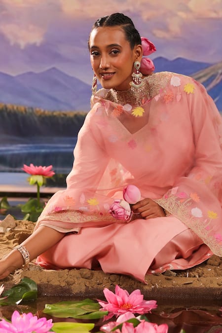 Shop_Charu Makkar_Peach Silk, Chanderi, Organza Embroidery, Zari V-neck Floral Kurta Pant Set _Online_at_Aza_Fashions