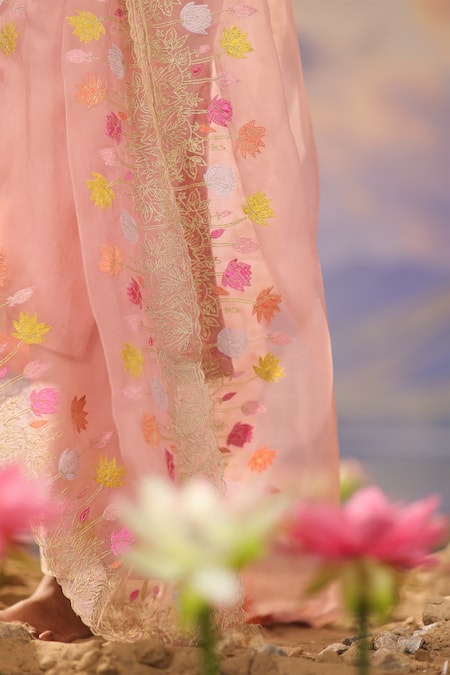 Charu Makkar_Peach Silk, Chanderi, Organza Embroidery, Zari V-neck Floral Kurta Pant Set _at_Aza_Fashions
