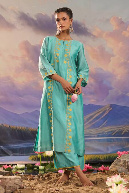 Buy_Charu Makkar_Blue Silk, Chanderi Embroidery Round Neck Kurta And Pant Set _Online_at_Aza_Fashions