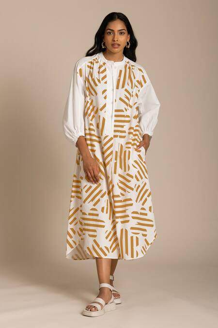 Buy_Kanelle_Yellow Cotton Poplin Print Confetti Bloom Round Sage Midi Dress With Belt_Online_at_Aza_Fashions