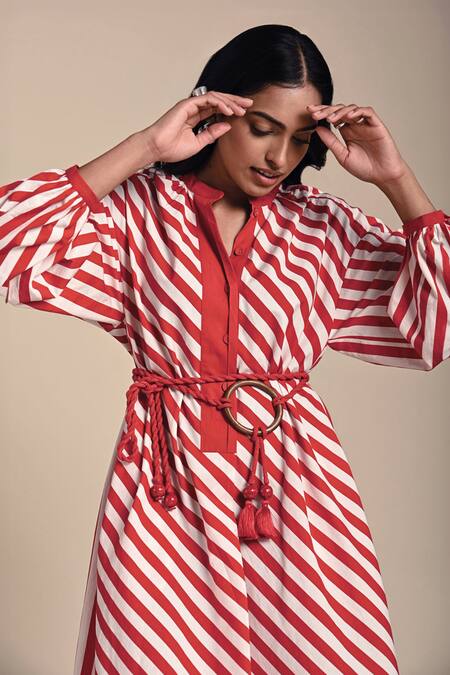 Buy Kanelle Red Cotton Poplin Print Striped Round Collar Neck Sage Midi Dress With Belt Buy_Kanelle_Red Cotton Poplin Print Striped Round Collar Neck Sage Midi Dress With Belt