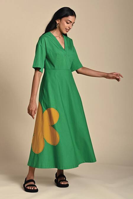Buy Kanelle Green Cotton Poplin Patch Bloom V Neck Olivia Embroidered Midi Dress Online at Aza Fashions Buy_Kanelle_Green Cotton Poplin Patch Bloom V Neck Olivia Embroidered Midi Dress_Online_at_Aza_Fashions