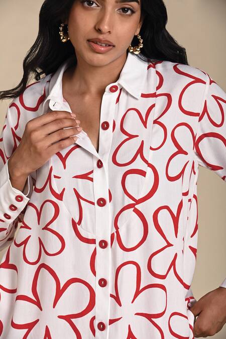 Kanelle Red Twill Print Floret Collar Neck Maya Shirt With Pant at Aza Fashions Kanelle_Red Twill Print Floret Collar Neck Maya Shirt With Pant_at_Aza_Fashions