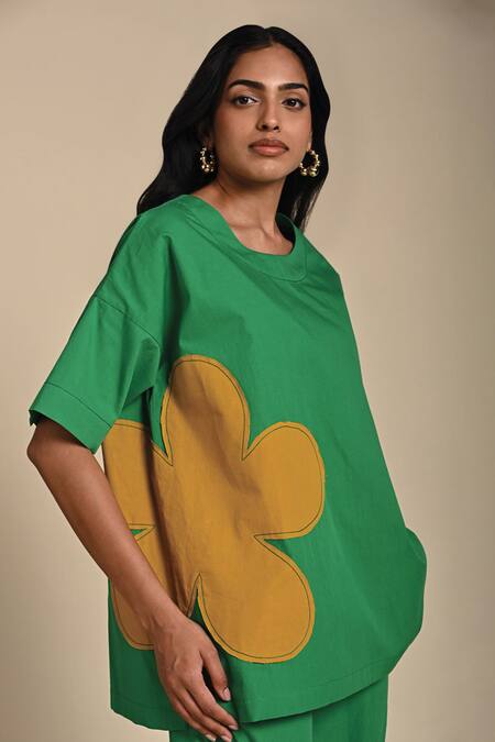 Kanelle Green Cotton Poplin Patch Fleur Round Neck Freya Work Top With Pant at Aza Fashions Kanelle_Green Cotton Poplin Patch Fleur Round Neck Freya Work Top With Pant_at_Aza_Fashions