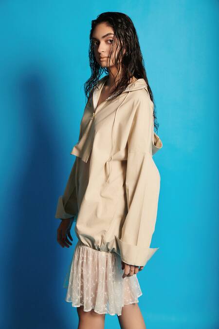 Cin Cin Beige Poplin Solid Collar Boxy Dress at Aza Fashions Cin Cin_Beige Poplin Solid Collar Boxy Dress _at_Aza_Fashions