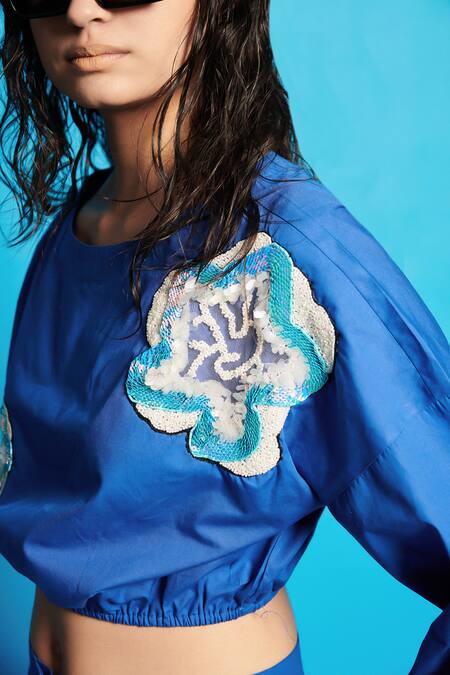 Cin Cin Blue Poplin Embroidered Sequin Round Crop Top Online at Aza Fashions Cin Cin_Blue Poplin Embroidered Sequin Round Crop Top _Online_at_Aza_Fashions