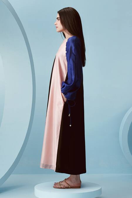 Kavya Singh Kundu Multi Color Chanderi Colorblocked V Neck Kai Midi Dress Online at Aza Fashions Kavya Singh Kundu_Multi Color Chanderi Colorblocked V Neck Kai Midi Dress _Online_at_Aza_Fashions