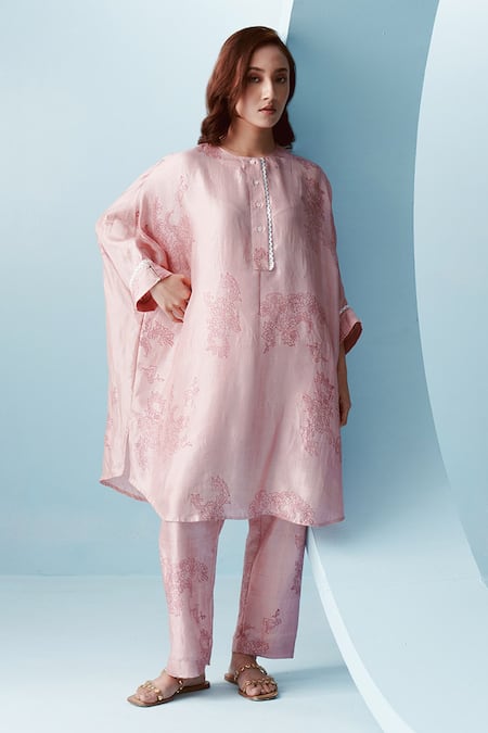 Kavya Singh Kundu Pink Handwoven Mulberry Silk Print Gardenia Round Neck Tachi Tunic With Pant 