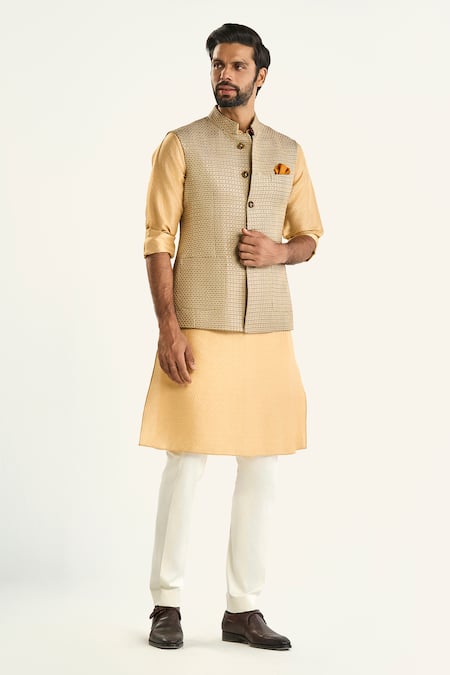 Raghavendra Rathore Jodhpur_Gold Brocade Embroidery Checkered Woven Bundi _Online_at_Aza_Fashions