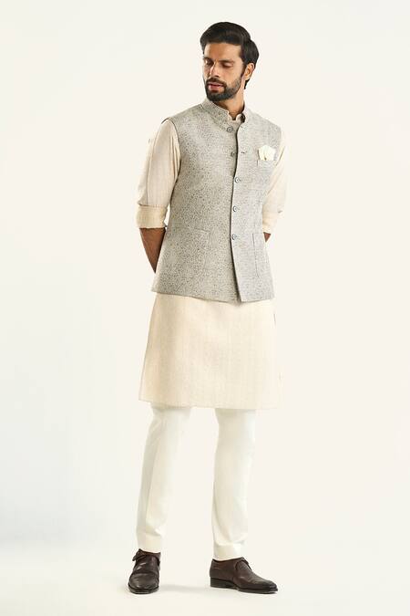 Buy_Raghavendra Rathore Jodhpur_Gray Linen, Silk Geometric Woven Grey Bundi 