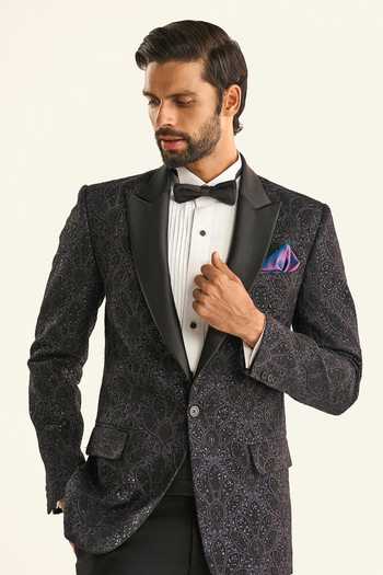 Buy_Raghavendra Rathore Jodhpur_Black Silk Sequins, Embroidery The Baradari Tuxedo Jacket 
