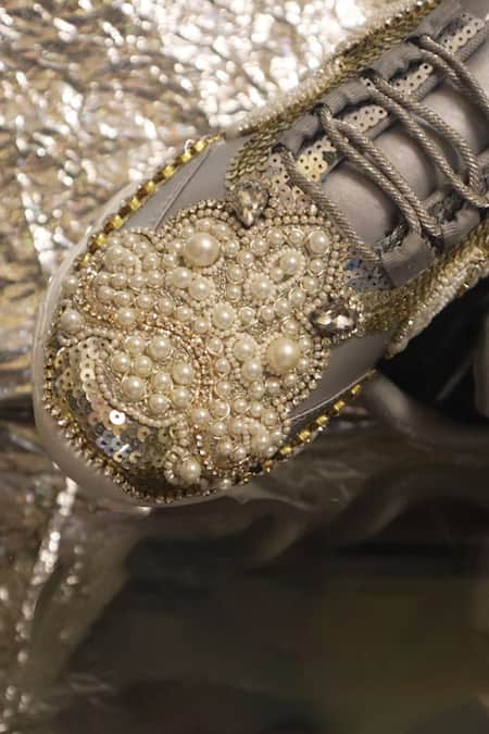 Shop Chal Jooti Silver Crown Of Pearl Embellished Sneakers Online at Aza Fashions Shop_Chal Jooti_Silver Crown Of Pearl Embellished Sneakers _Online_at_Aza_Fashions