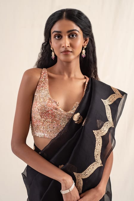 Priyanka Raajiv_Black , Chaura Floral Pattern Saree With Unstitched Blouse Piece _at_Aza_Fashions