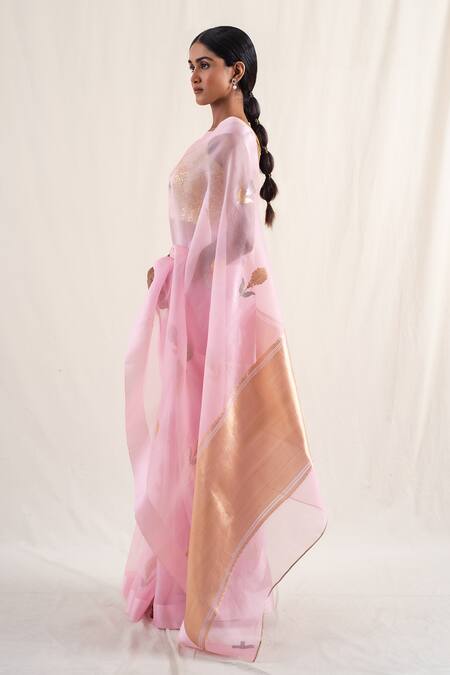 Priyanka Raajiv_Pink Silk, Brocade Chira Floral Pattern Saree With Unstitched Blouse Piece _Online_at_Aza_Fashions
