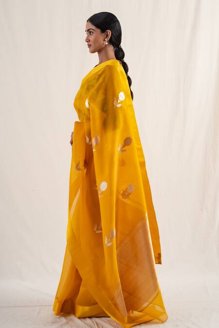 Priyanka Raajiv_Yellow Silk Embroidery Chira Floral Pattern Saree With Unstitched Blouse Piece _Online_at_Aza_Fashions