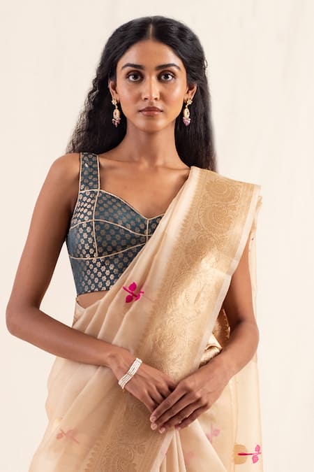 Priyanka Raajiv_Beige Silk Embroidery Laad Floral Pattern Saree With Unstitched Blouse Piece _Online_at_Aza_Fashions