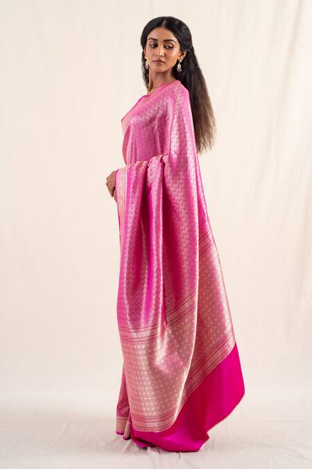 Buy_Priyanka Raajiv_Pink Silk Zari Sarafa Herringbone Pattern Saree With Unstitched Blouse Piece _Online_at_Aza_Fashions