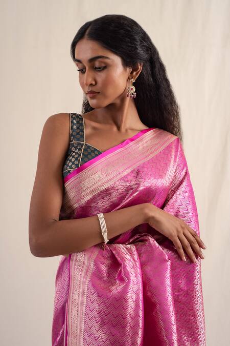Priyanka Raajiv_Pink Silk Zari Sarafa Herringbone Pattern Saree With Unstitched Blouse Piece _at_Aza_Fashions