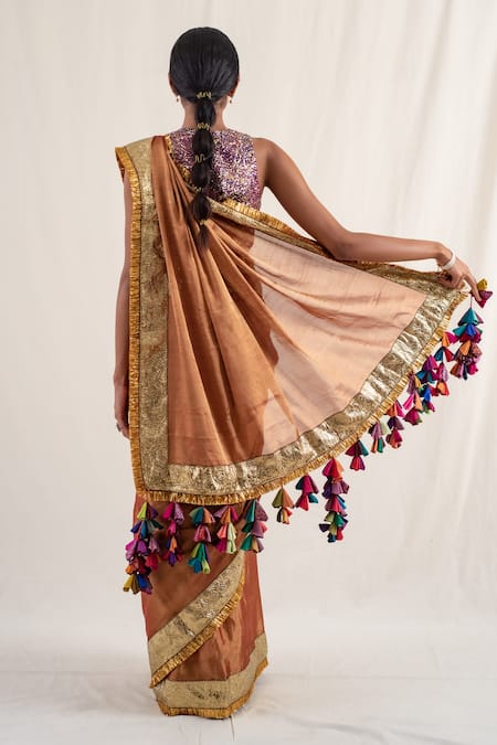 Shop_Priyanka Raajiv_Red Silk, Chanderi Sarojini Border Zari Work Saree With Unstitched Blouse Piece _at_Aza_Fashions