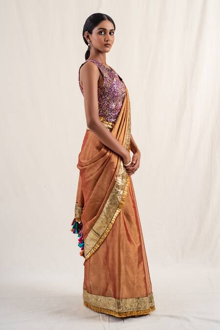 Buy_Priyanka Raajiv_Red Silk, Chanderi Sarojini Border Zari Work Saree With Unstitched Blouse Piece _Online_at_Aza_Fashions