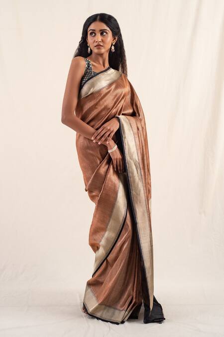 Priyanka Raajiv_Brown , Organza Zuri Border Work Saree With Unstitched Blouse Piece _Online_at_Aza_Fashions