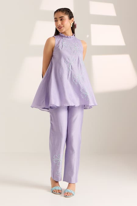 Sonal Pasrija Purple Chanderi Beads, Sequins Collared Floral Embellished Top With Pant Online at Aza Fashions Sonal Pasrija_Purple Chanderi Beads, Sequins Collared Floral Embellished Top With Pant _Online_at_Aza_Fashions