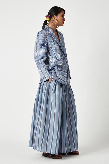 Buy Payal Pratap Blue Cotton Linen Embroidered Floral Lapel Collar Essen Patchwork Jacket Online at Aza Fashions Buy_Payal Pratap_Blue Cotton Linen Embroidered Floral Lapel Collar Essen Patchwork Jacket _Online_at_Aza_Fashions