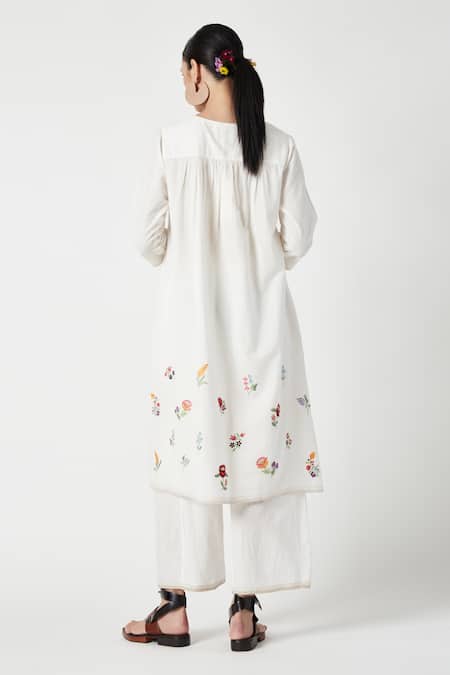 Shop Payal Pratap White Handloom Cotton Embroidery Shawl Neck Phlox Floral Sprig Kurta With Pant at Aza Fashions Shop_Payal Pratap_White Handloom Cotton Embroidery Shawl Neck Phlox Floral Sprig Kurta With Pant _at_Aza_Fashions