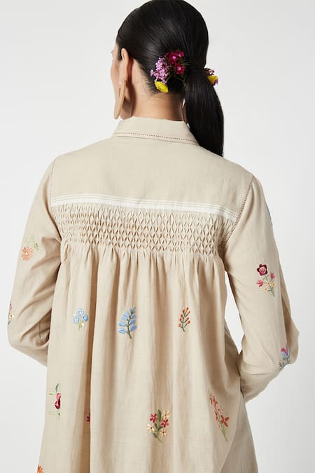 Payal Pratap Beige Handloom Cotton Embroidery Collared Monet Kurta With Pant at Aza Fashions Payal Pratap_Beige Handloom Cotton Embroidery Collared Monet Kurta With Pant _at_Aza_Fashions