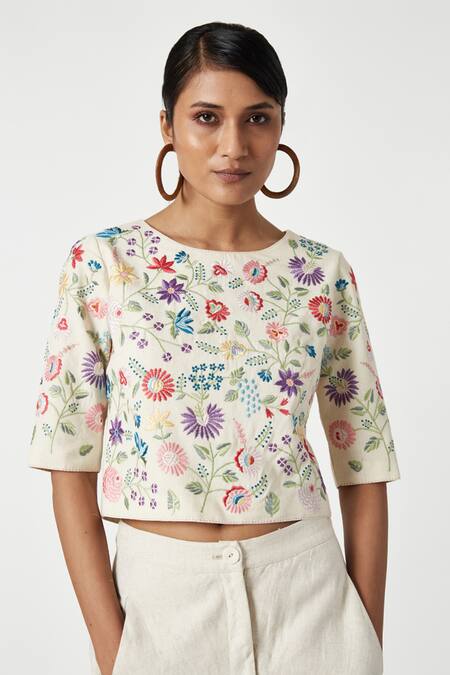 Buy Payal Pratap White Malka Cotton Embroidered Floral Round Arbor Top Online at Aza Fashions Buy_Payal Pratap_White Malka Cotton Embroidered Floral Round Arbor Top _Online_at_Aza_Fashions