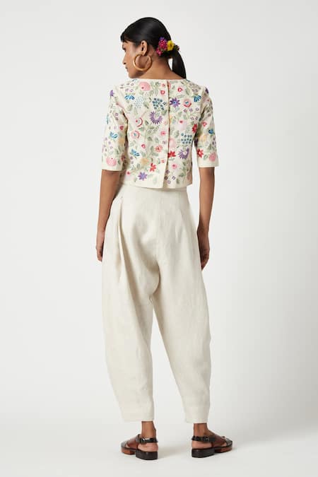 Shop Payal Pratap White Malka Cotton Embroidered Floral Round Arbor Top at Aza Fashions Shop_Payal Pratap_White Malka Cotton Embroidered Floral Round Arbor Top _at_Aza_Fashions