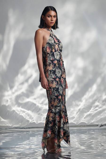 Buy Torqadorn Black Pasmina Print Floral Halter Neck Dress Online at Aza Fashions Buy_Torqadorn_Black Pasmina Print Floral Halter Neck Dress _Online_at_Aza_Fashions