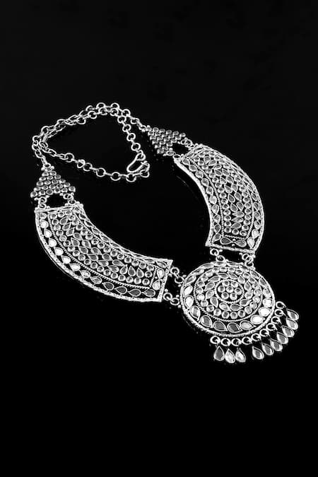Noor Silver Plated Checker Polki Embellished Necklace