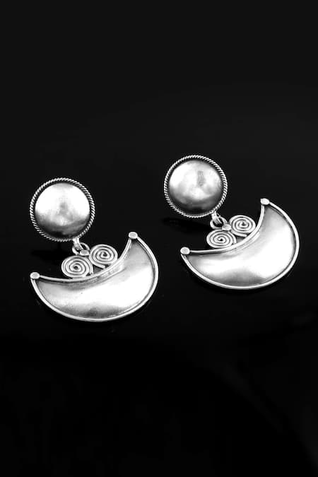 Noor Crescent Moon Studs 