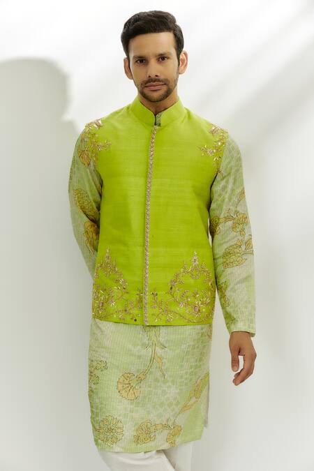 Buy Nadima Saqib Green , Chanderi Embroidery, Zari Zardozi Bundi Set Online at Aza Fashions Buy_Nadima Saqib_Green , Chanderi Embroidery, Zari Zardozi Bundi Set _Online_at_Aza_Fashions