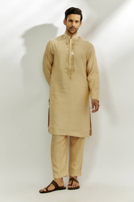 Nadima Saqib Embroidered Kurta With Pant 