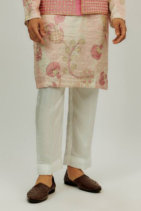 Buy Nadima Saqib Pink , Chanderi Zari, Embroidery Pastel Hand Bundi Set Buy_Nadima Saqib_Pink , Chanderi Zari, Embroidery Pastel Hand Bundi Set