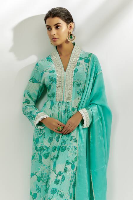 Buy_Nadima Saqib_Blue Crepe, Organza Sequins, Beads V-neck Floral Print Kurta Pant Set _Online_at_Aza_Fashions