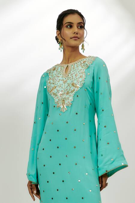 Buy Nadima Saqib Blue Georgette Embroidery Keyhole Neck Floral Zardozi Kaftan Online at Aza Fashions Buy_Nadima Saqib_Blue Georgette Embroidery Keyhole Neck Floral Zardozi Kaftan _Online_at_Aza_Fashions