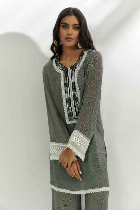 Nadima Saqib Black Crepe Sequins Round Neck Geometric Print Kurta With Flared Pant Online at Aza Fashions Nadima Saqib_Black Crepe Sequins Round Neck Geometric Print Kurta With Flared Pant _Online_at_Aza_Fashions