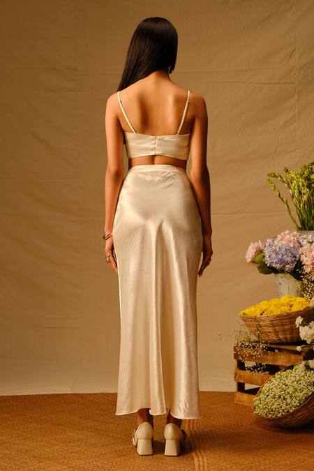 Shop Aroka Ivory Velvet Embroidery Scoop Neck Rose Crop Top at Aza Fashions Shop_Aroka_Ivory Velvet Embroidery Scoop Neck Rose Crop Top_at_Aza_Fashions