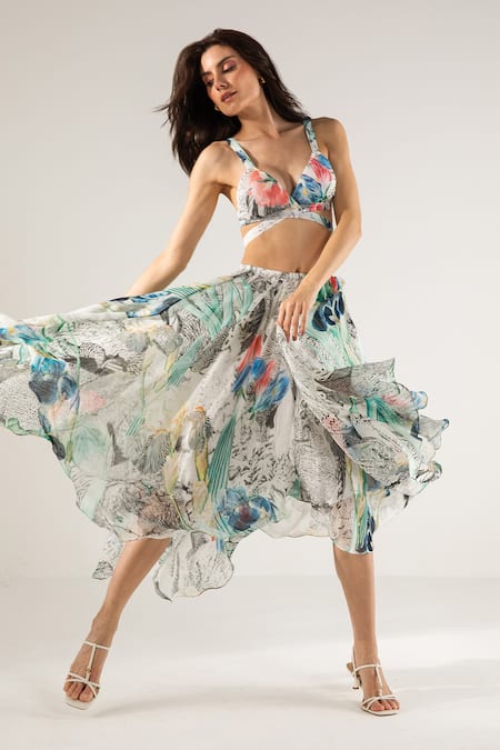 Buy Reena Sharma Off White Viscose, Cotton Advika Abstract Print Crop Top And Asymmetric Skirt Set Online at Aza Fashions Buy_Reena Sharma_Off White Viscose, Cotton Advika Abstract Print Crop Top And Asymmetric Skirt Set _Online_at_Aza_Fashions