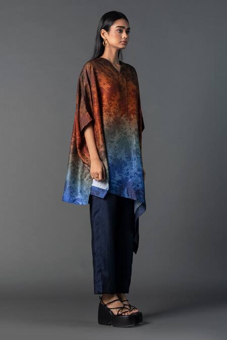Clos Blue Silk, Cotton V-neck Assymetric Longline Cut Ombre Print Kurta With Pant Online at Aza Fashions Clos_Blue Silk, Cotton V-neck Assymetric Longline Cut Ombre Print Kurta With Pant _Online_at_Aza_Fashions